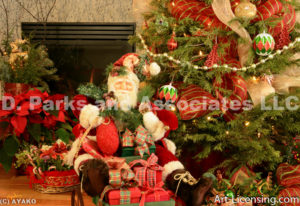 2149-Christmas decoration and Santa