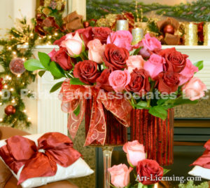 4932-Christmas Red Rose Arrangement