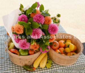 9652-Dahlia Bouquet and Tmatos-Chillis