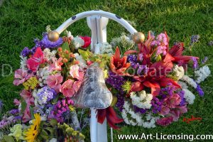 8649S-Summer Flowers on White Bicycle Stand